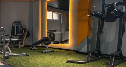 Str. Gheorghe Donici 15, Comănești, Bacău