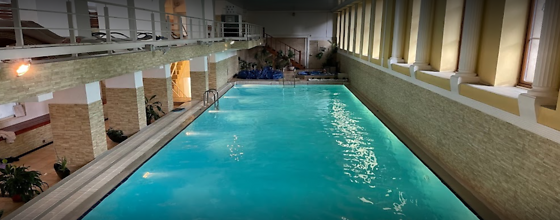 Aquina Pool