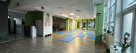 Yoga pentru copii și adulti cu Nico Pop