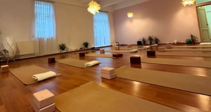Hariom Yoga Studio - Iași