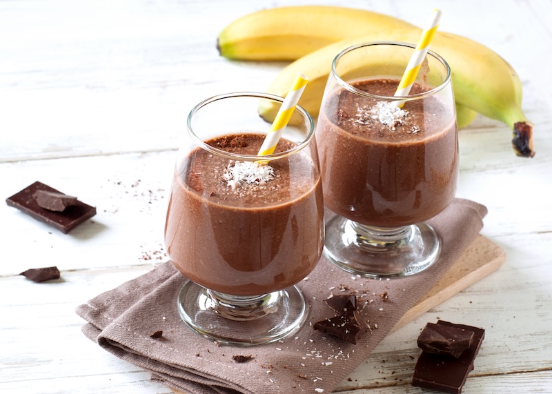 smoothie cu ciocolata si banane 